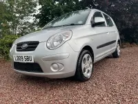 Used Kia Picanto 64 HP (47 kW) 2009 Silver Hatchback