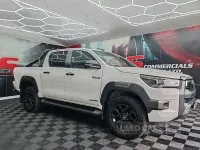 Gebraucht Toyota HiLux 204 PS (150 kW) 2021 Weiß Pickup