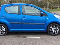 Used Peugeot 107 68 HP (50 kW) 2009 Blue Hatchback