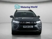Used Dacia Jogger Expression 141 HP (103 kW) 2024 Grey MPV