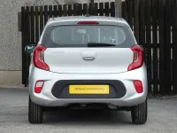 Usado Kia Picanto 2023 Plateado Utilitario