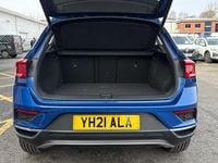 Used VW T-Roc Active 150 HP (110 kW) 2021 Blue SUV