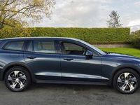 Begagnad Volvo V60 CC 197 HK (144 kW) 2021 Blå Kombi