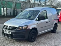 Usado VW Caddy Startline 122 CV (89 kW) 2017 Plateado Monovolumen