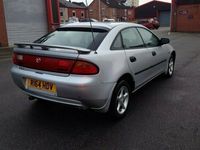Begagnad Mazda 323 1998 Halvkombi