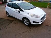 Used Ford Fiesta Zetec 2016 White Hatchback