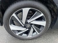 Used Toyota Aygo X 72 HP (52 kW) 2022 Cardamon green / black SUV