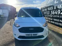 Used Ford Transit Connect Trend 100 HP (73 kW) 2019 White MPV