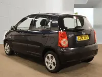 Used Kia Picanto 64 HP (47 kW) 2011 Black Hatchback