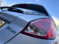 Used Ford Fiesta Zetec 75 HP (55 kW) 2016 Silver Hatchback
