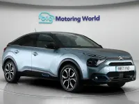 Usado Citroën e-C4 Shine 100 kW (136 HP) 2022 Citadino