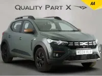 Używany Dacia Sandero Extreme 100 KM (73 kW) 2024 Zielony Hatchback
