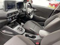 Used Hyundai Kona SE 120 HP (88 kW) 2022 Red SUV