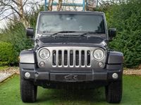 Used Jeep Wrangler Sahara 197 HP (144 kW) 2018 Grey SUV