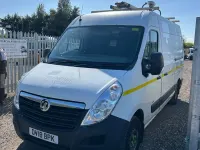 Używany Vauxhall Movano 130 KM (95 kW) 2018 Biały Minivan