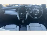 Używany Mini Cooper Exclusive 136 KM (100 kW) 2022 Czarny Hatchback