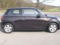 Usado Mini Cooper D Hatch 116 HP (85 kW) 2014 Castanho Citadino