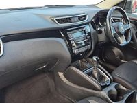 Used Nissan Qashqai Acenta 115 HP (84 kW) 2018 Grey SUV