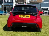 Używany Mazda 2 114 KM (83 kW) 2023 Czerwony Hatchback