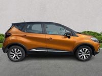 Second-hand Renault Captur Play 90 CP (66 kW) 2018 Portocaliu SUV