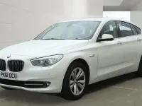 Used BMW 530 240 HP (176 kW) 2011 White Hatchback