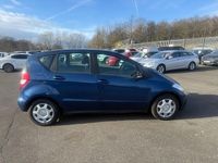Used Mercedes A160 Classic 95 HP (69 kW) 2010 Blue Hatchback