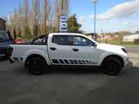 used Nissan Navara 2.3 dCi N-Guard