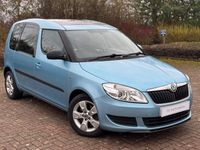 Usado Skoda Roomster SE 105 HP (77 kW) 2011 Azul Monovolume