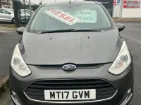 Used Ford B-MAX Zetec 95 HP (69 kW) 2017 Grey MPV