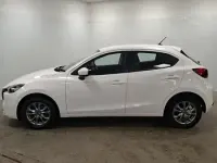 Used Mazda 2 Center-Line 75 HP (55 kW) 2024 White Hatchback