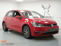 Used VW Golf VII SE 110 HP (80 kW) 2018 Red Hatchback