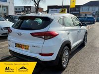 Used Hyundai Tucson SE 2017 White SUV