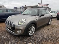 Usado Mini Cooper Hatch 2018 Prateado Citadino