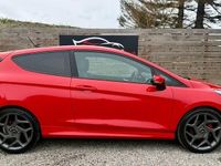 Usado Ford Fiesta ST 200 CV (147 kW) 2019 Rojo Utilitario