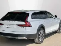Used Volvo V90 CC 194 HP (142 kW) 2021 White Estate