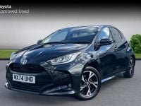 Used Toyota Yaris Hybrid Design 116 HP (85 kW) 2024 Black Hatchback