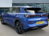 New VW T-Roc R-line 150 HP (110 kW) 2026 Petrol blue metallic black SUV