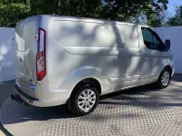 Usado Ford Transit Custom Limited 130 HP (95 kW) 2021 Prateado Van