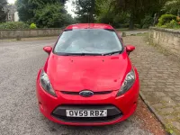 Usado Ford Fiesta 67 HP (49 kW) 2010 Vermelho Citadino