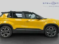 Used Jeep Avenger EV Summit 113 kW (154 HP) 2024 Yellow SUV