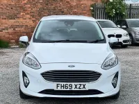 Used Ford Fiesta Titanium 100 HP (73 kW) 2020 White Hatchback