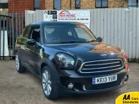 Używany Mini Cooper 89 kW (122 KM) 2026 Czarny Hatchback
