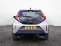 Used Toyota Aygo X PURE 72 HP (52 kW) 2023 Silver SUV