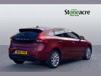Used Volvo V40 SE Lux 152 HP (111 kW) 2016 Red Hatchback