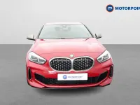 Begagnad BMW M135 2022 Röd Halvkombi