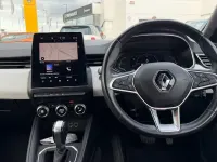 Used Renault Clio Version S 140 HP (102 kW) 2020 Blue Hatchback