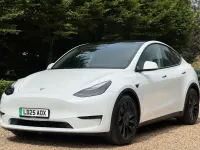 Used Tesla Model Y Performance 286 kW (389 HP) 2025 White SUV