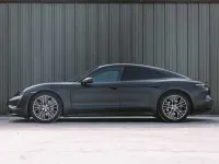 Usado Porsche Taycan Performance Package 11 kW (15 CV) 2021 Negro Berlina