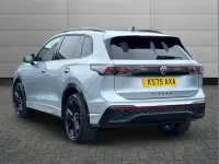 Używany VW Tiguan R-line 150 KM (110 kW) 2025 Srebrny SUV