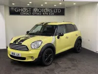 Usado Mini Cooper D 2011 Amarillo Utilitario